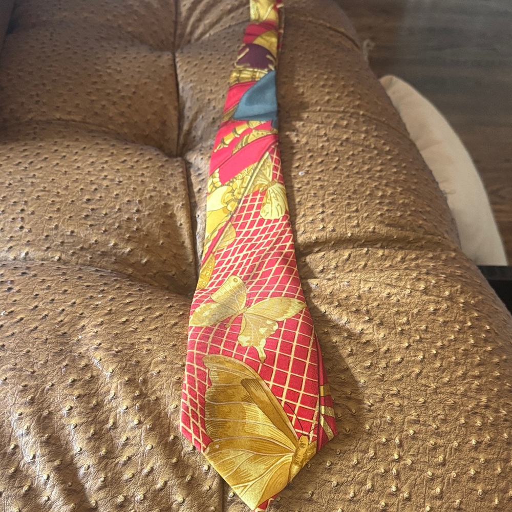 Hermes Paris Authentic Red and Gold Butterfly Pattern Silk Tie